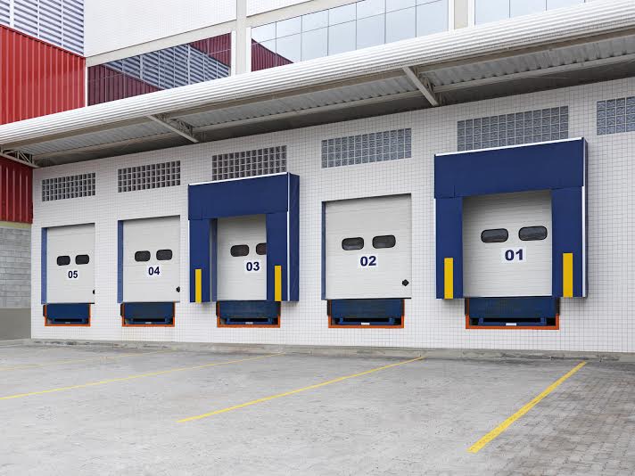 Portas Seccionais com isolamento térmico que não propaga o fogo