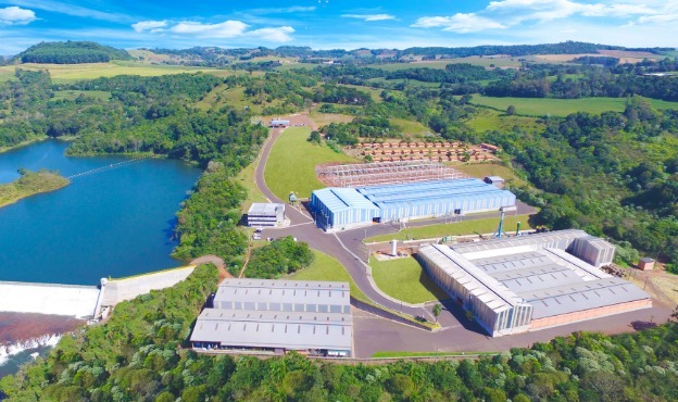 Alcast reforça compromisso com energia 100% renovável