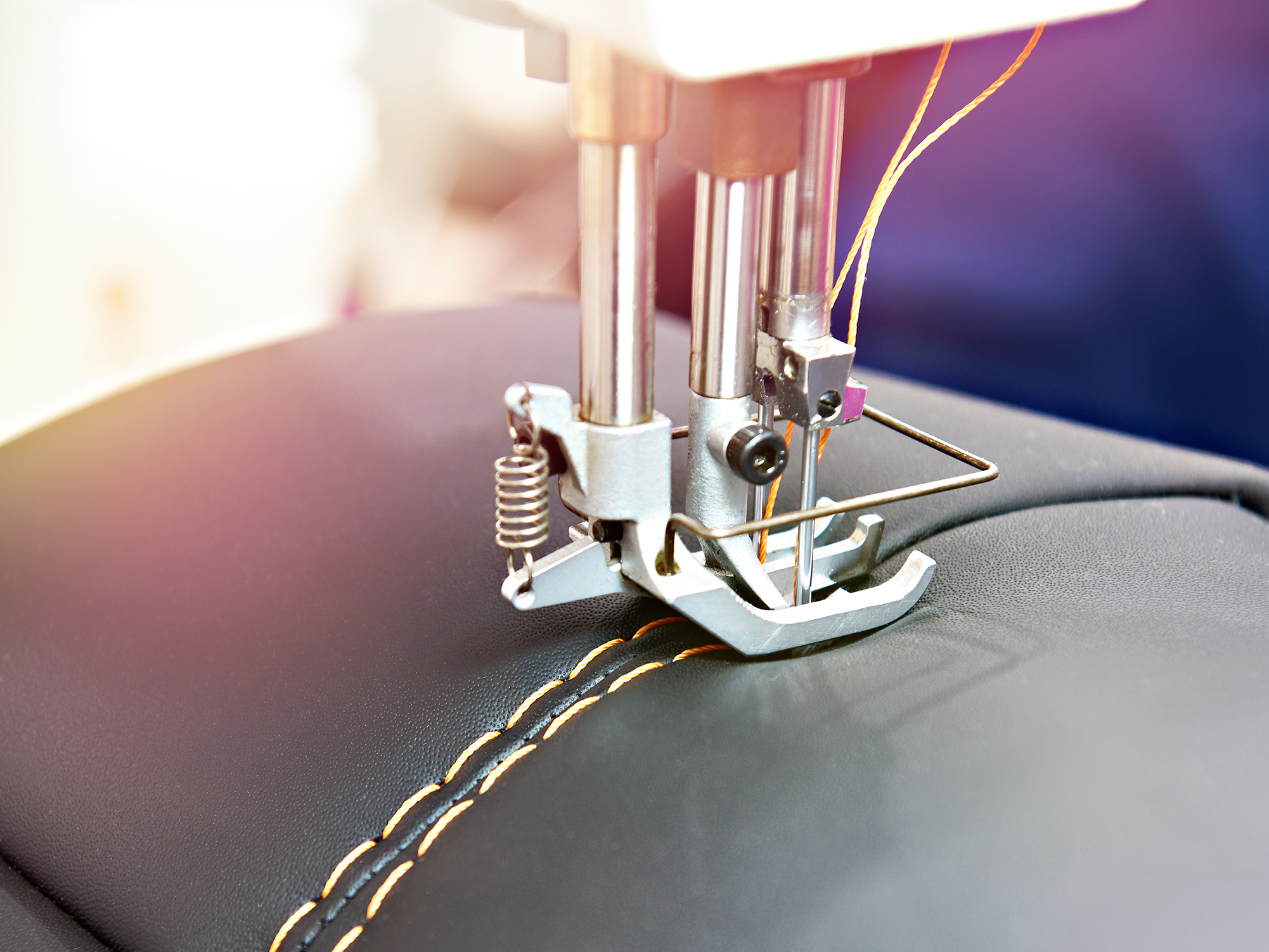 Itens de couro elevam importação  de máquinas de costura em 85%