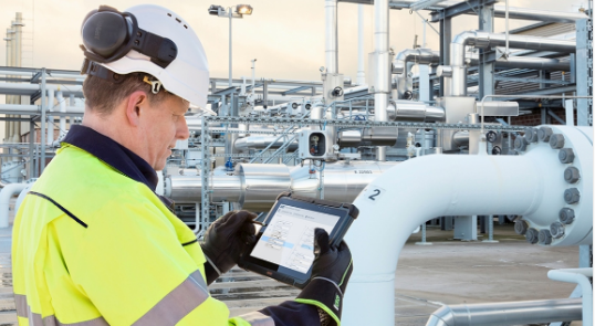 ABB lança solução que reduz de dias para horas o tempo de atualização de dispositivos industriais