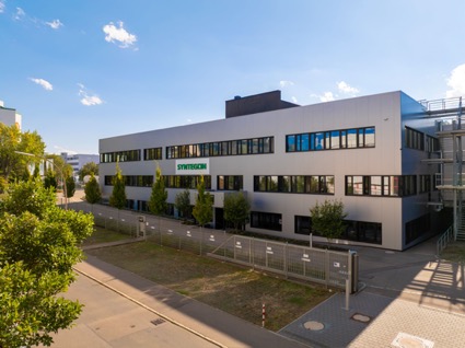 Syntegon inaugura centro de OSD e aproxima desenvolvimento da produção