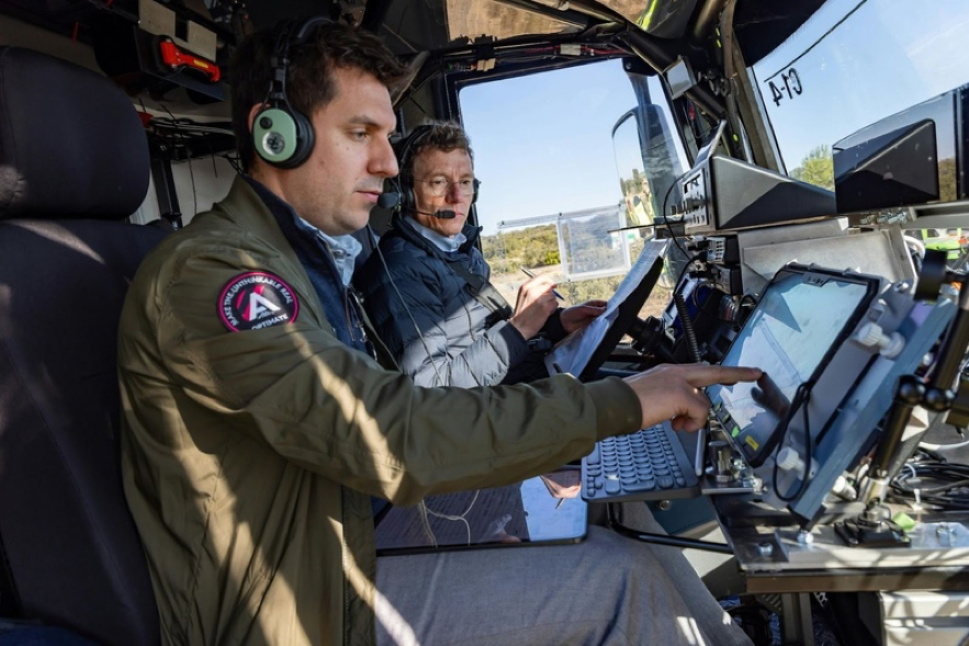 Airbus avança em combate a incêndios com integração de dados e operações digitais