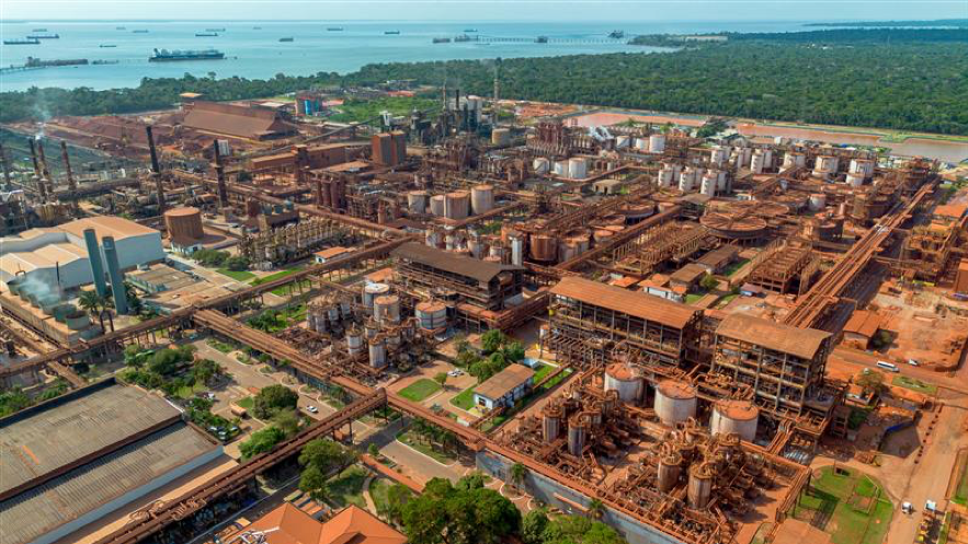 Operar sob chuva extrema: como a indústria pesada se adapta ao inverno amazônico