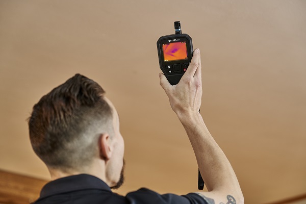 Câmeras termográficas ajudam a proteger edifícios de infiltrações e danos graves