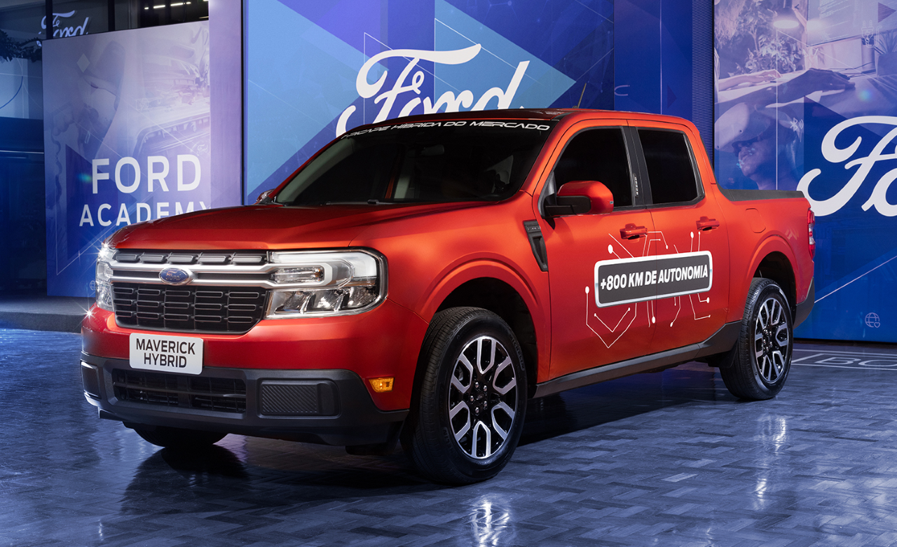 Ford faz a primeira exibição pública da Maverick Hybrid no Brasil