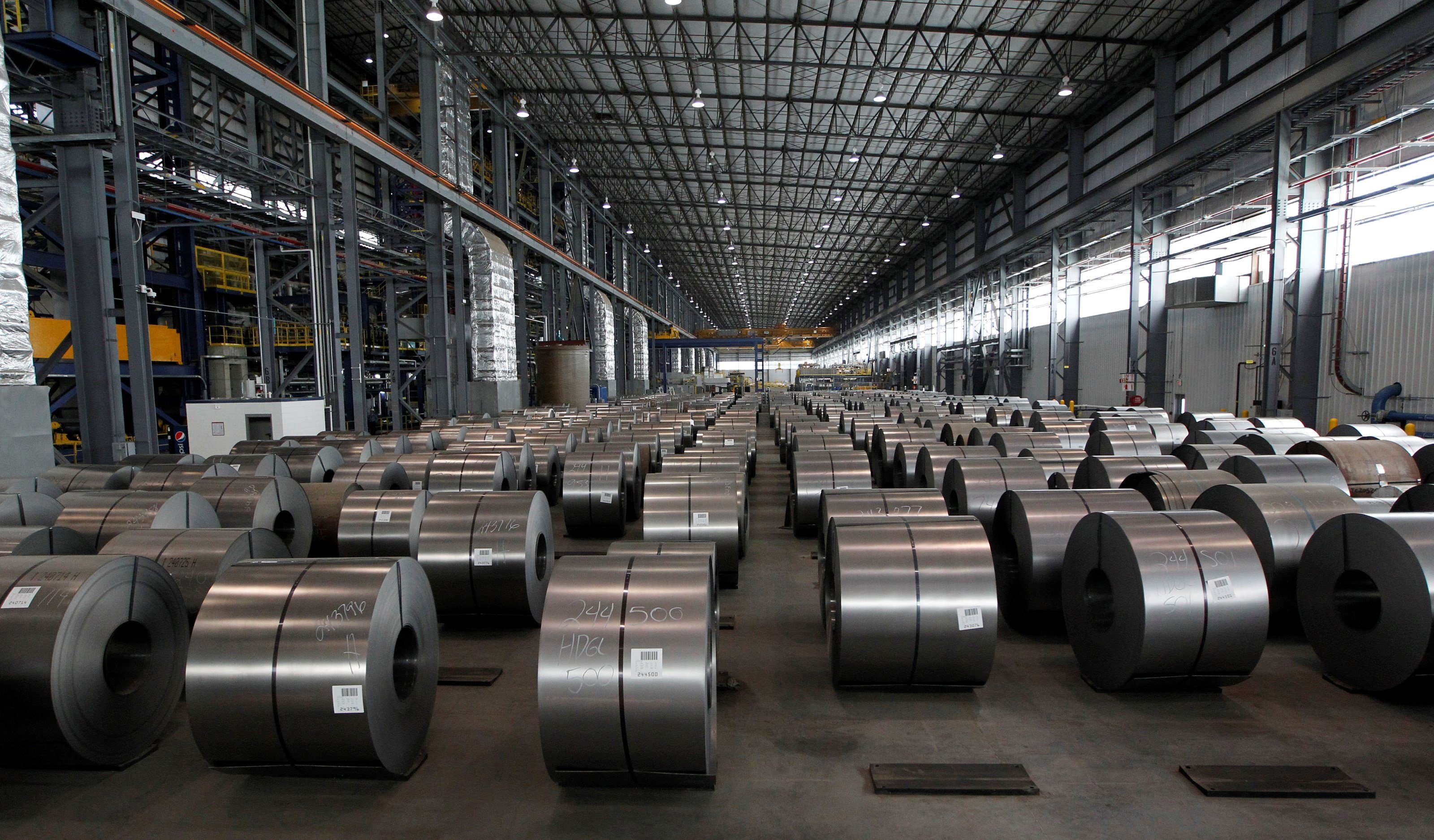 Produção brasileira de aço bruto cresce 3,5% em outubro