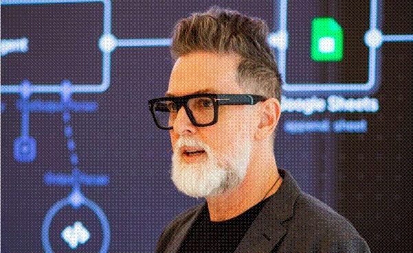 De ferramenta a agente: como a inteligência artificial pode atuar lado a lado com equipes humanas