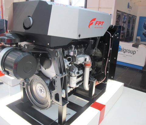 FPT INDUSTRIAL SHOWCASES ITS FULL STAGE V TECHNOLOGY RANGE AT POWERGEN IN DALLAS