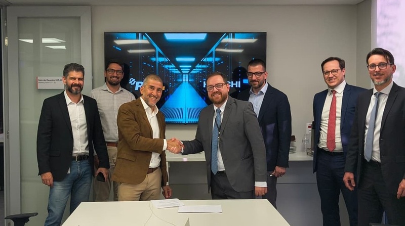 RT-One e Hitachi Energy anunciam colaboração para viabilizar maior plataforma de data centers de IA da América Latina