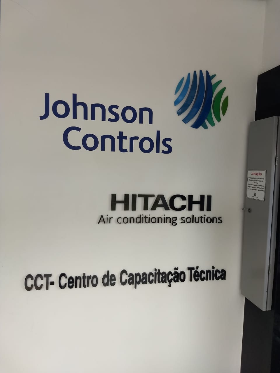 Johnson Controls-Hitachi Ar Condicionado realiza treinamentos para instaladores