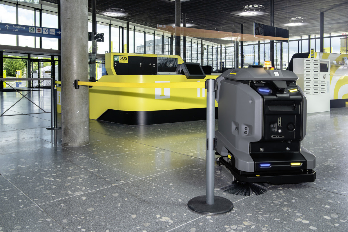 Multinacional lança o primeiro robô 100% autônomo do mercado brasileiro para revolucionar a limpeza: KIRA B50