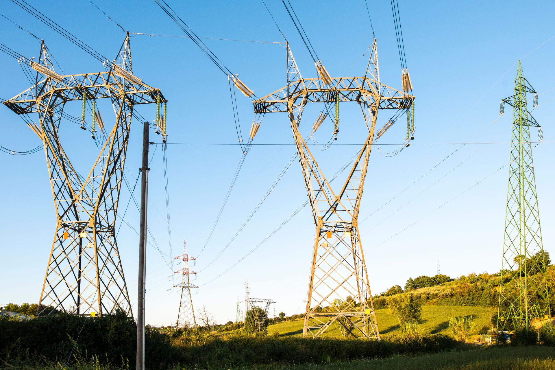 Brasil atinge recorde histórico de migrações de consumidores ao mercado livre de energia