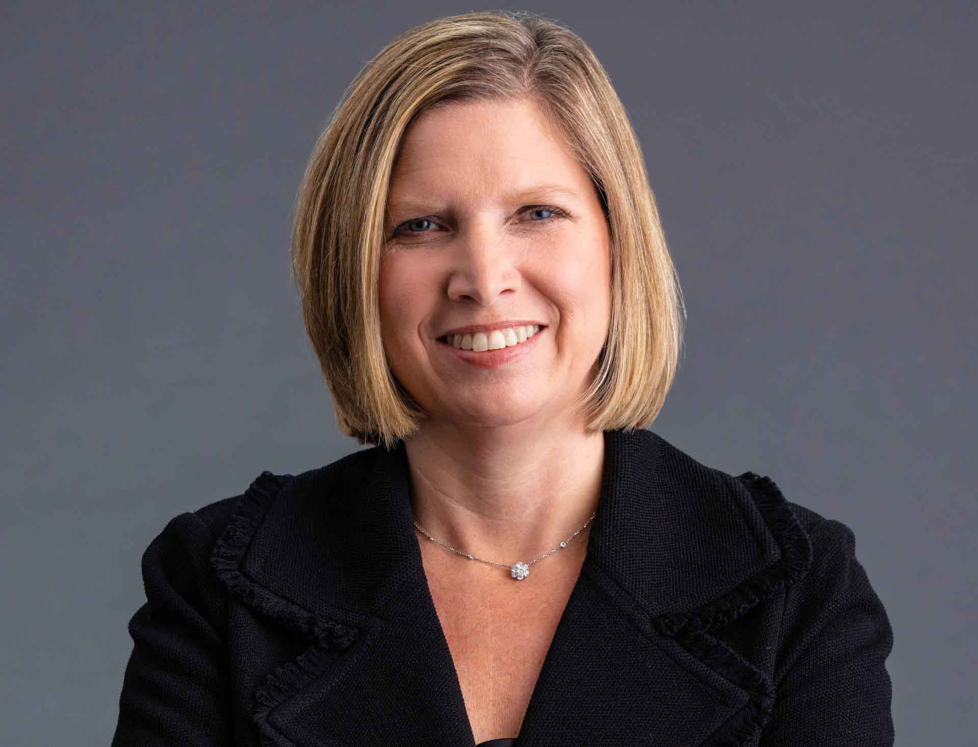 Jennifer Rumsey é promovida a presidente e CEO da Cummins