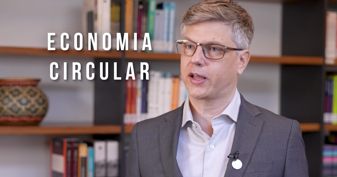  SENAI inova com a indústria e contribui com a economia